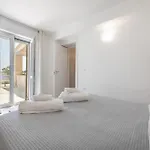 Serenella * קרוביניו