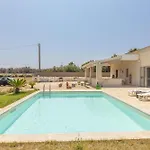 Serenella קרוביניו
